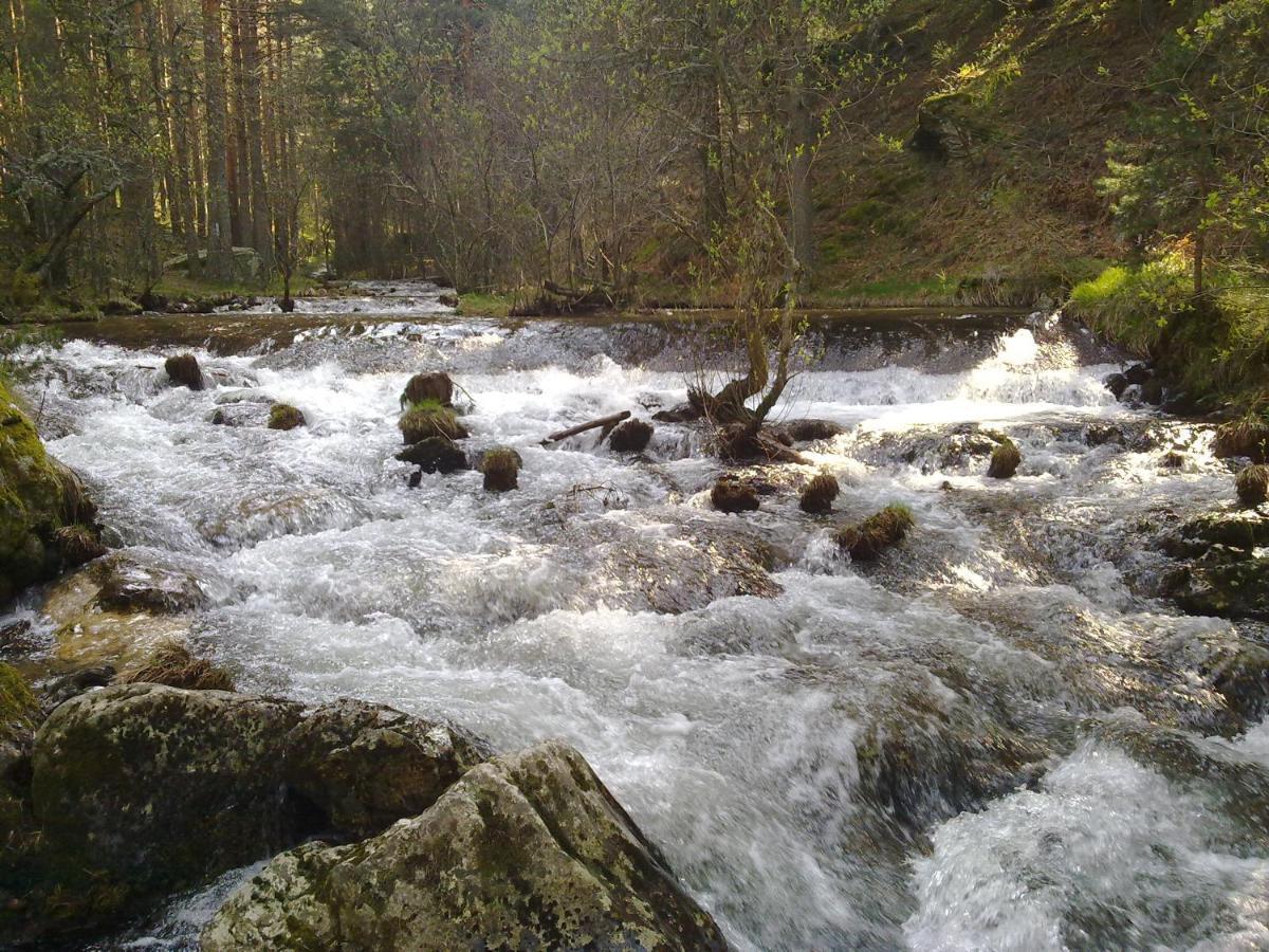 La Hijuela Villa Navafría Dış mekan fotoğraf